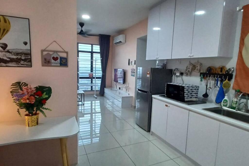 Homestay Arc Cozyhome Austin Hills 4-5Pax Джохор Бахру Екстериор снимка