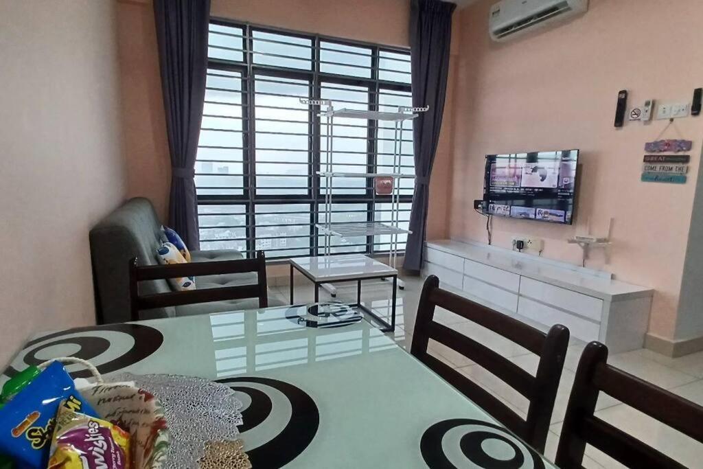 Homestay Arc Cozyhome Austin Hills 4-5Pax Джохор Бахру Екстериор снимка