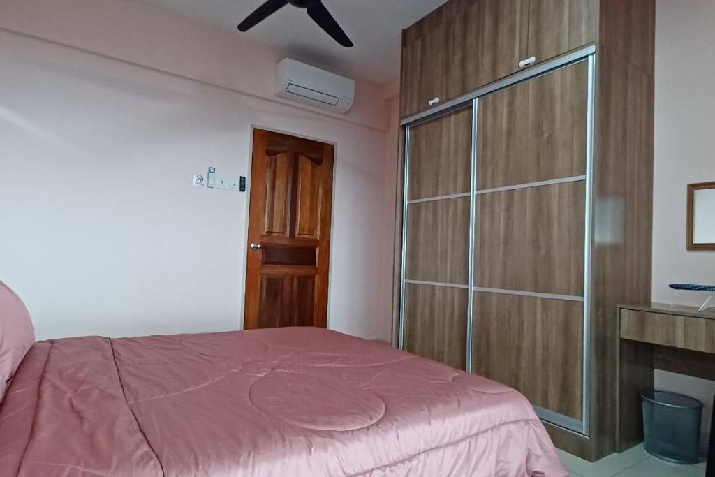 Homestay Arc Cozyhome Austin Hills 4-5Pax Джохор Бахру Екстериор снимка